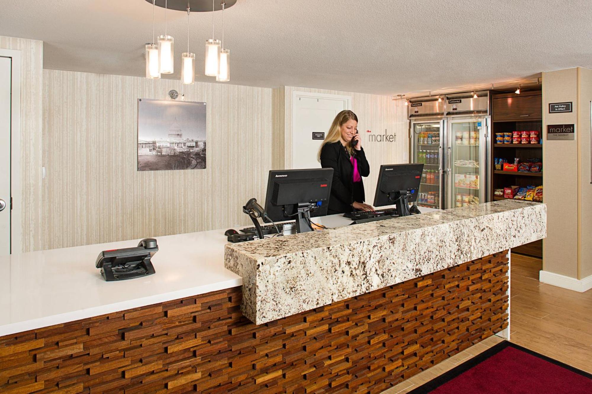 Residence Inn By Marriott Washington - Dc/Foggy Bottom Esterno foto